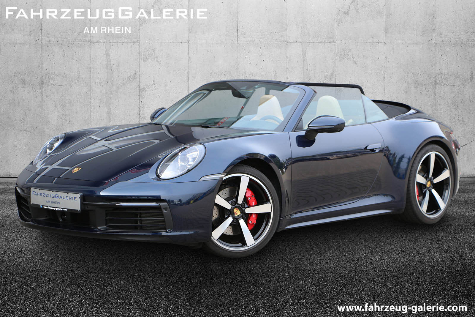 Porsche 992 Carrera 4S Cabriolet