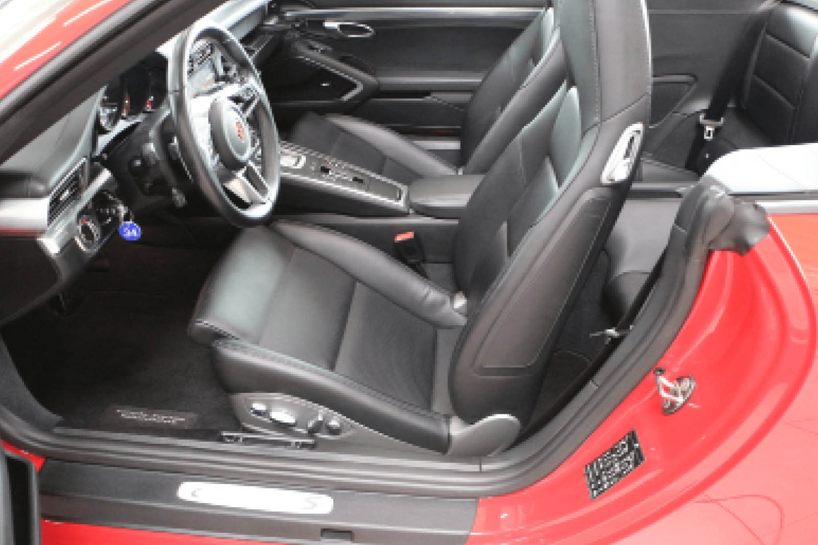 Porsche Carrera S Cabrio, Mittelkonsole